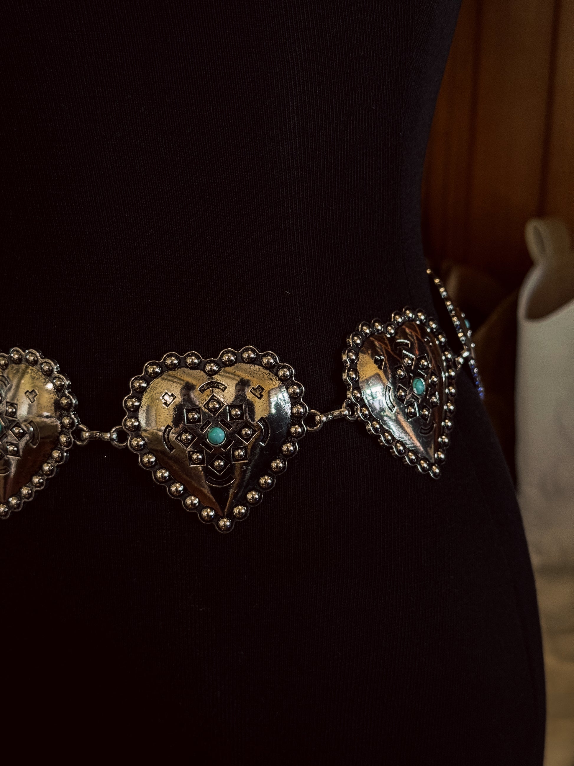 Breakin’ Hearts Concho Belt / SILVER