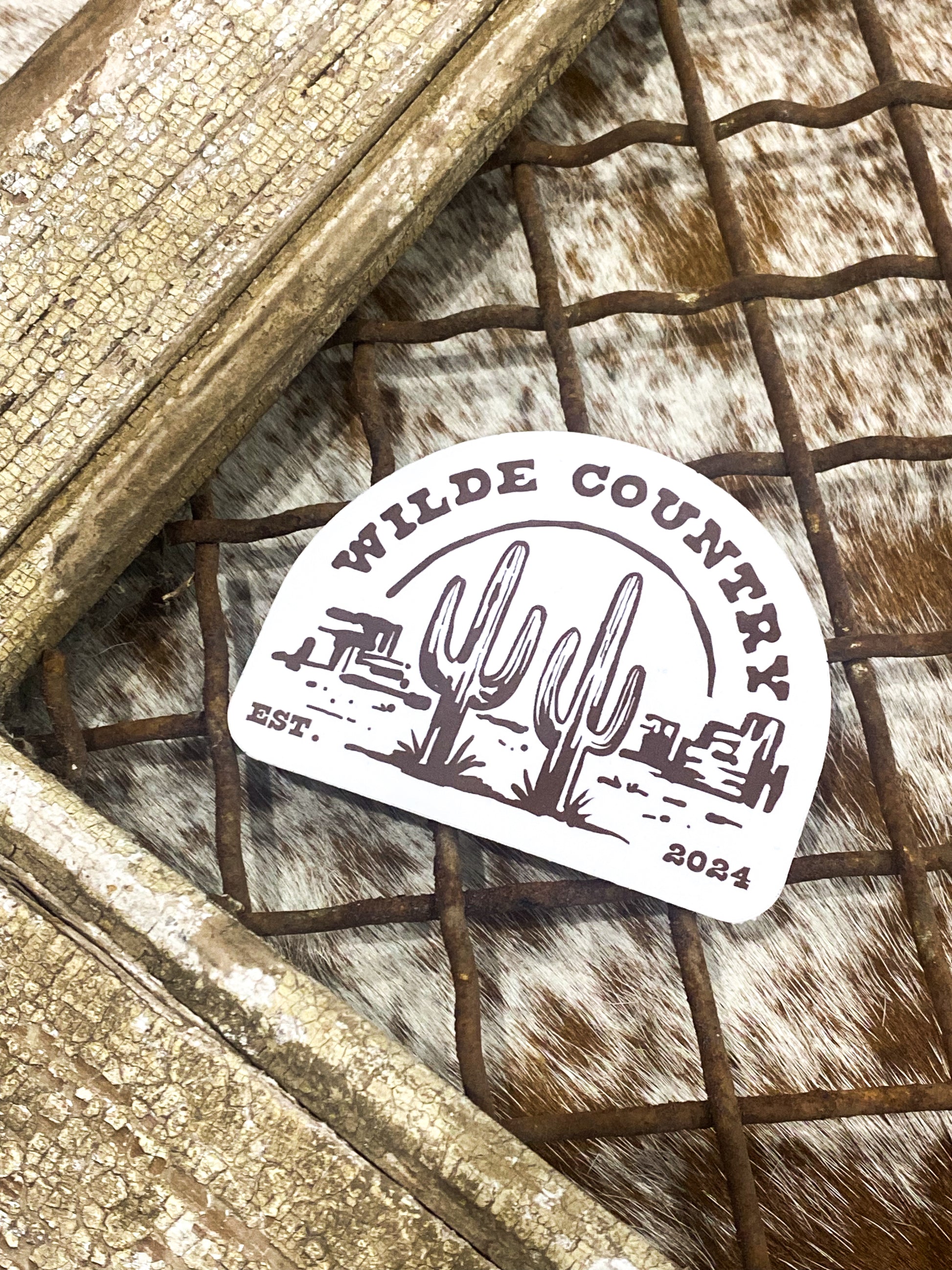 Wilde Country Sticker / DESERT