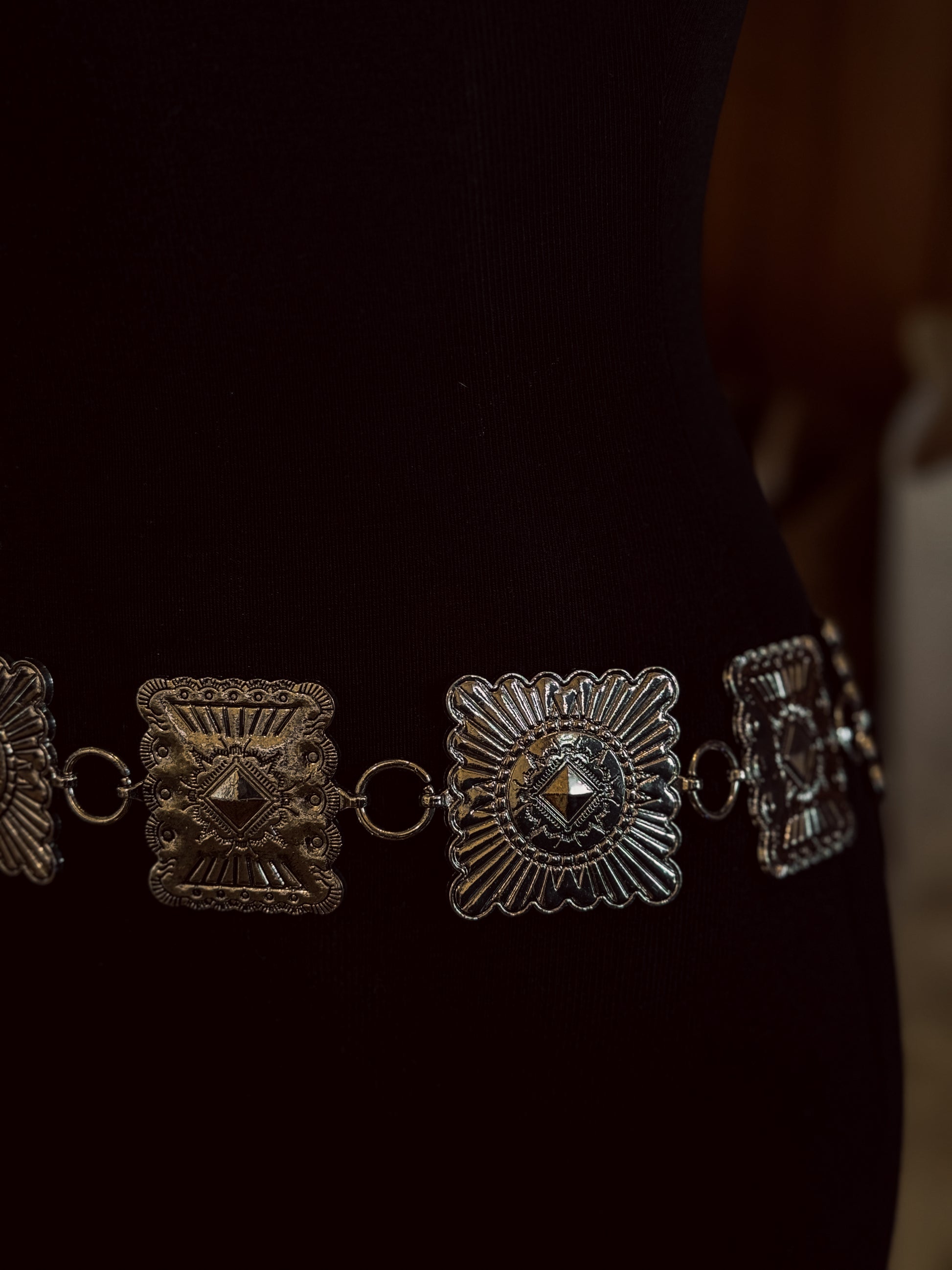 Square Up Concho Belt / SILVER