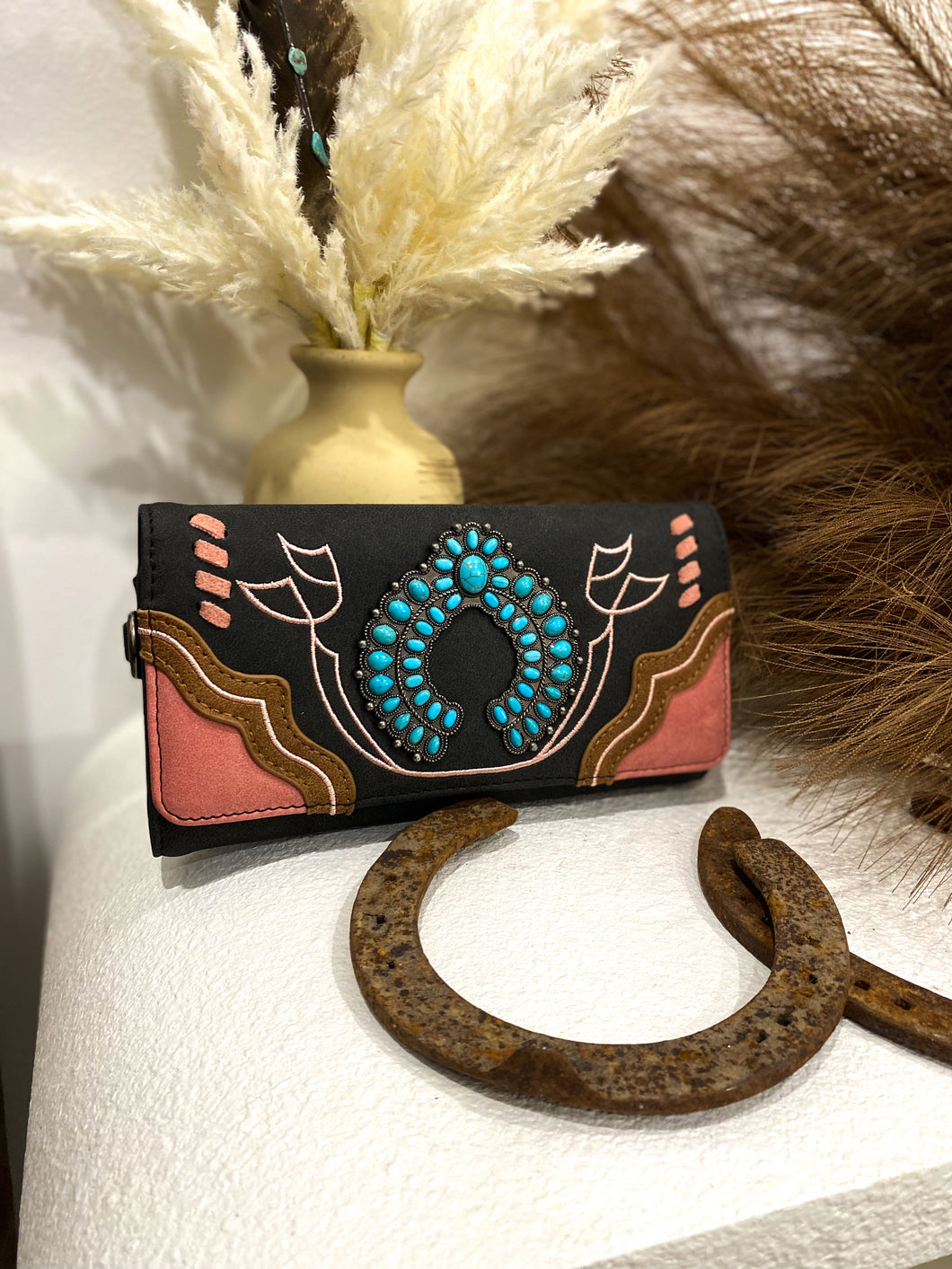 Montana West Concho Collection Wallet / PINK