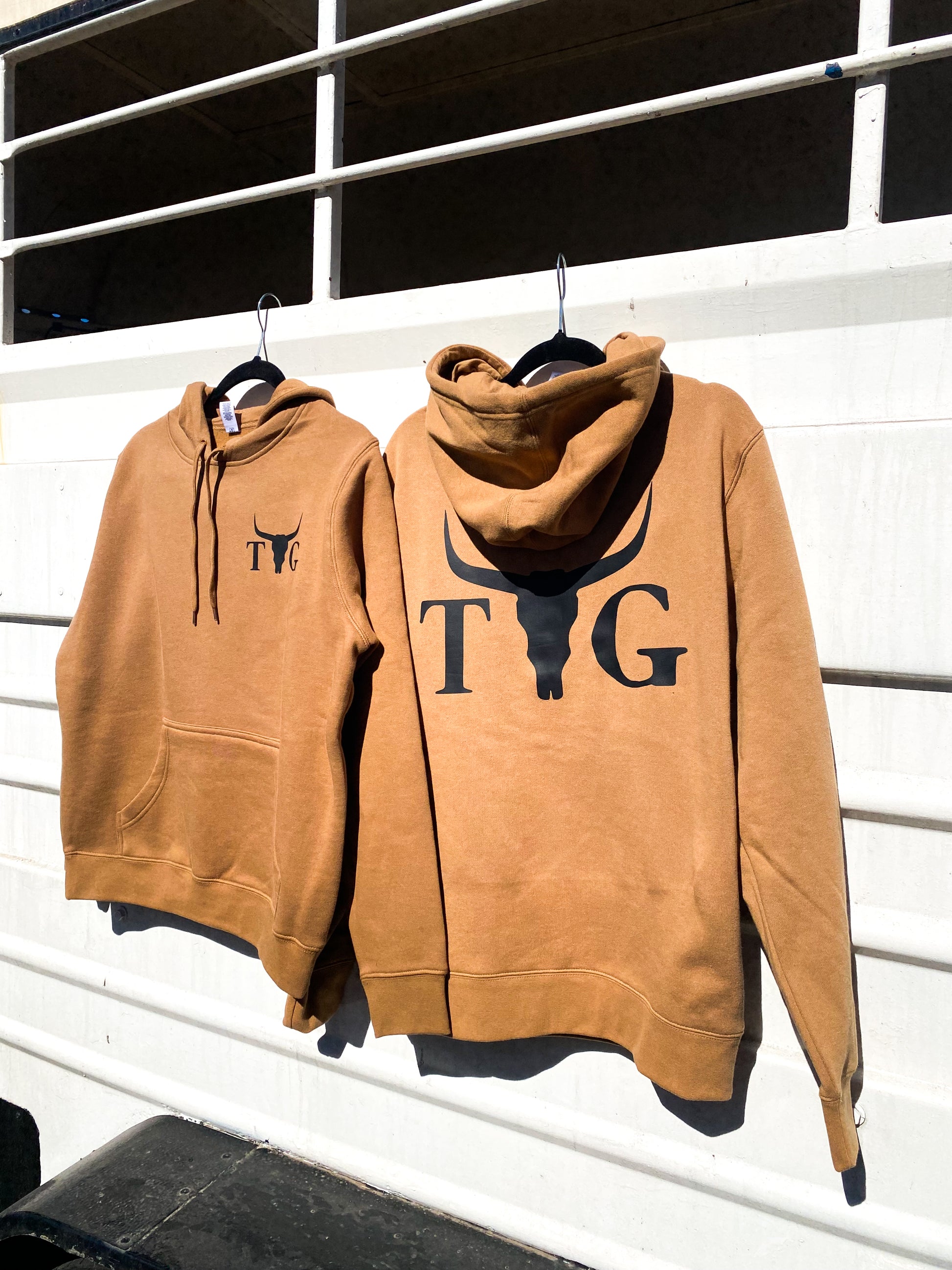 TWG Adult Hoodie / Rough Rider CAMEL