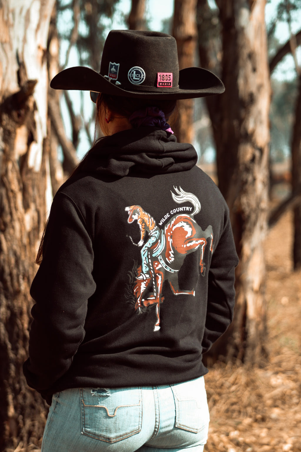 Wilde Country Saddle Bronc Hoodie / BLACK