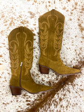 Load image into Gallery viewer, Jessie Tall Cowboy Boots
