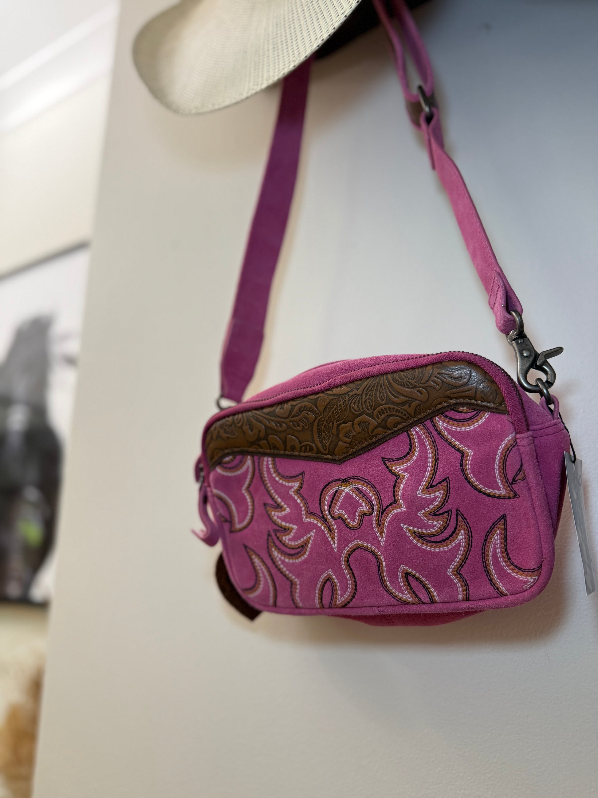 Marla Range Shoulder Bag / PINK