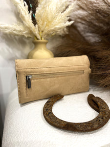 Montana West Concho Collection Wallet / TAN