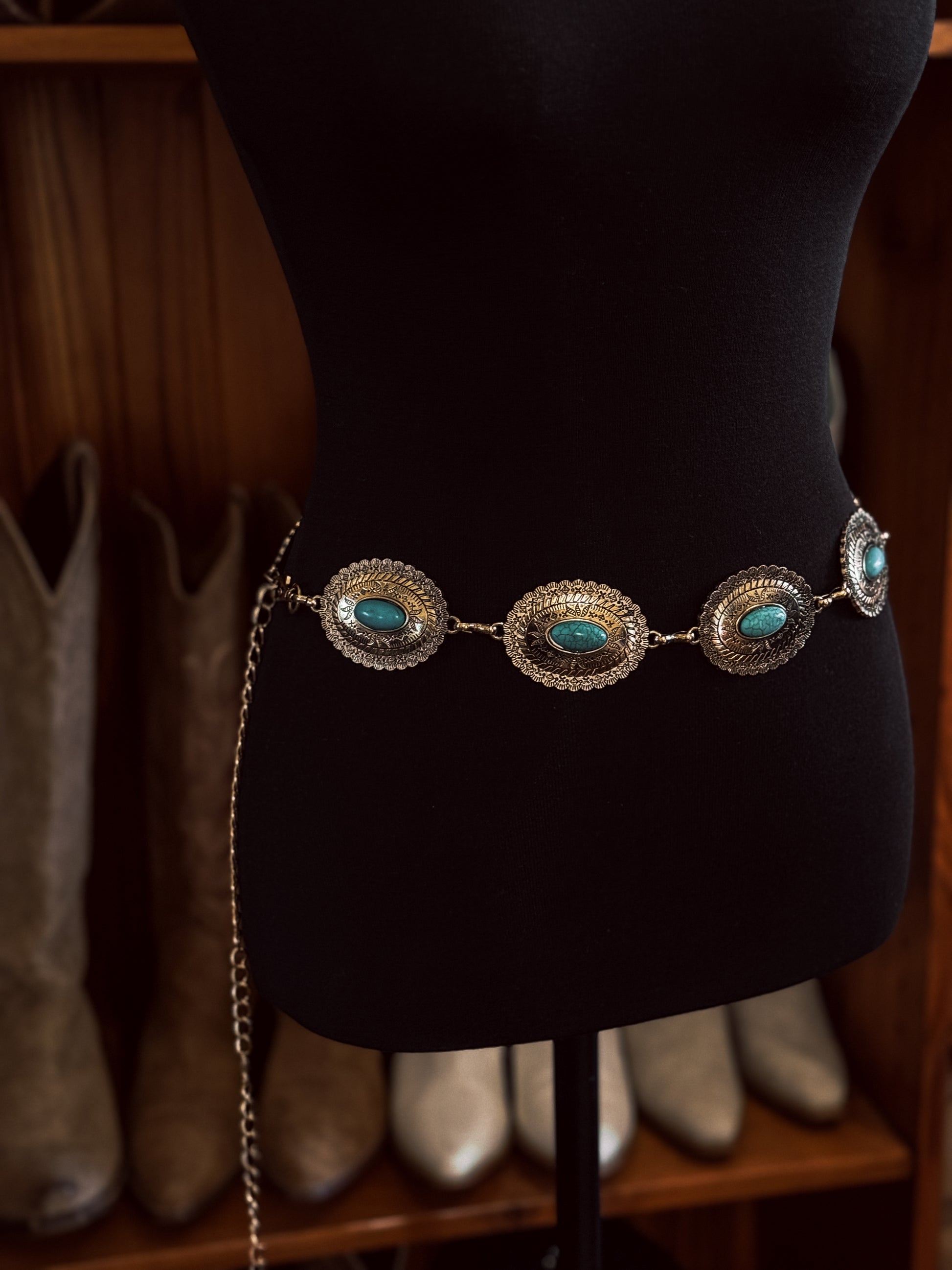 Vintage Cowgirl Concho Belt / GOLD