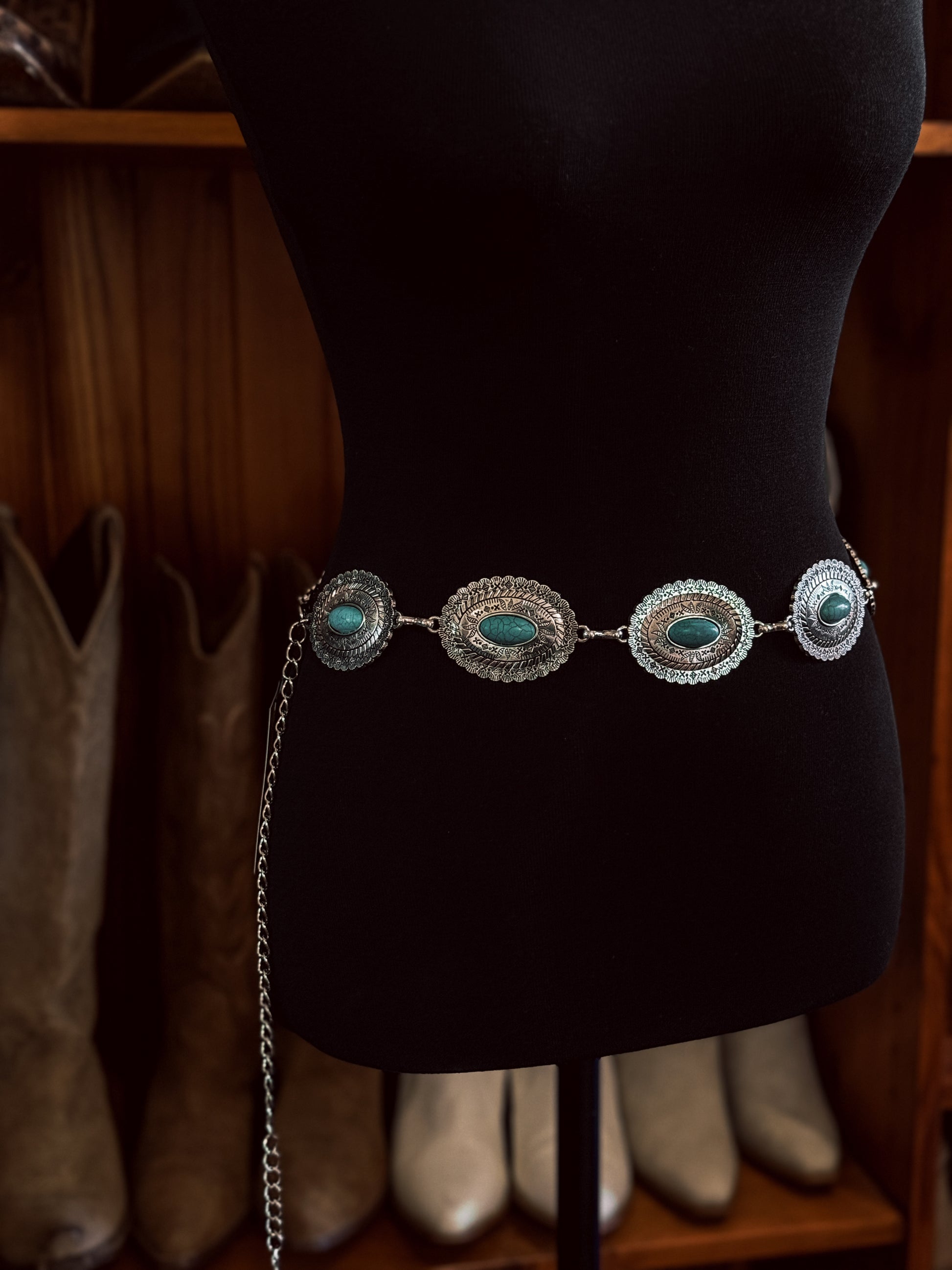 Vintage Cowgirl Concho Belt / SILVER