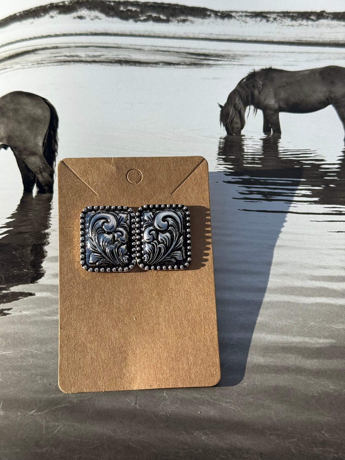 Dahla Earrings