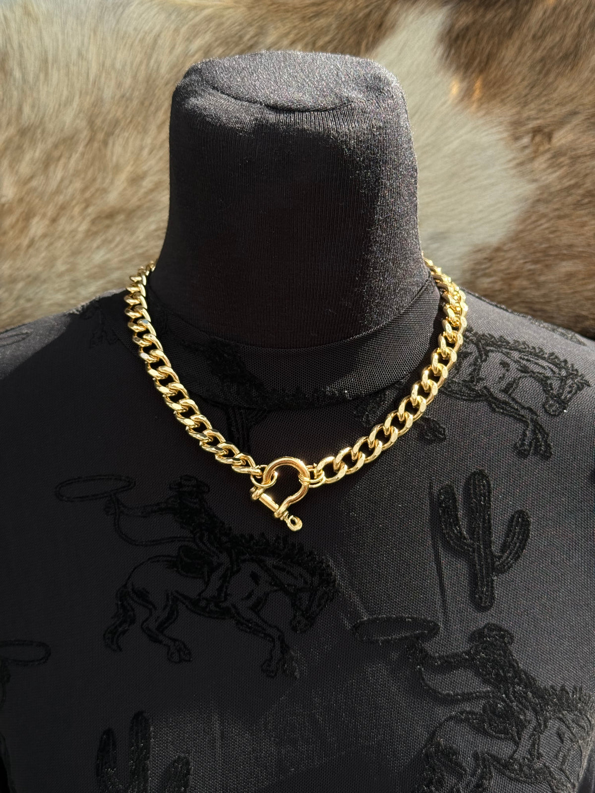 Gold Snaffle Chain Necklace