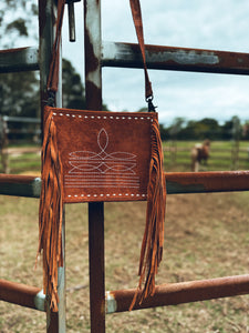 Amarillo Boot Stitch Bag / CAMEL