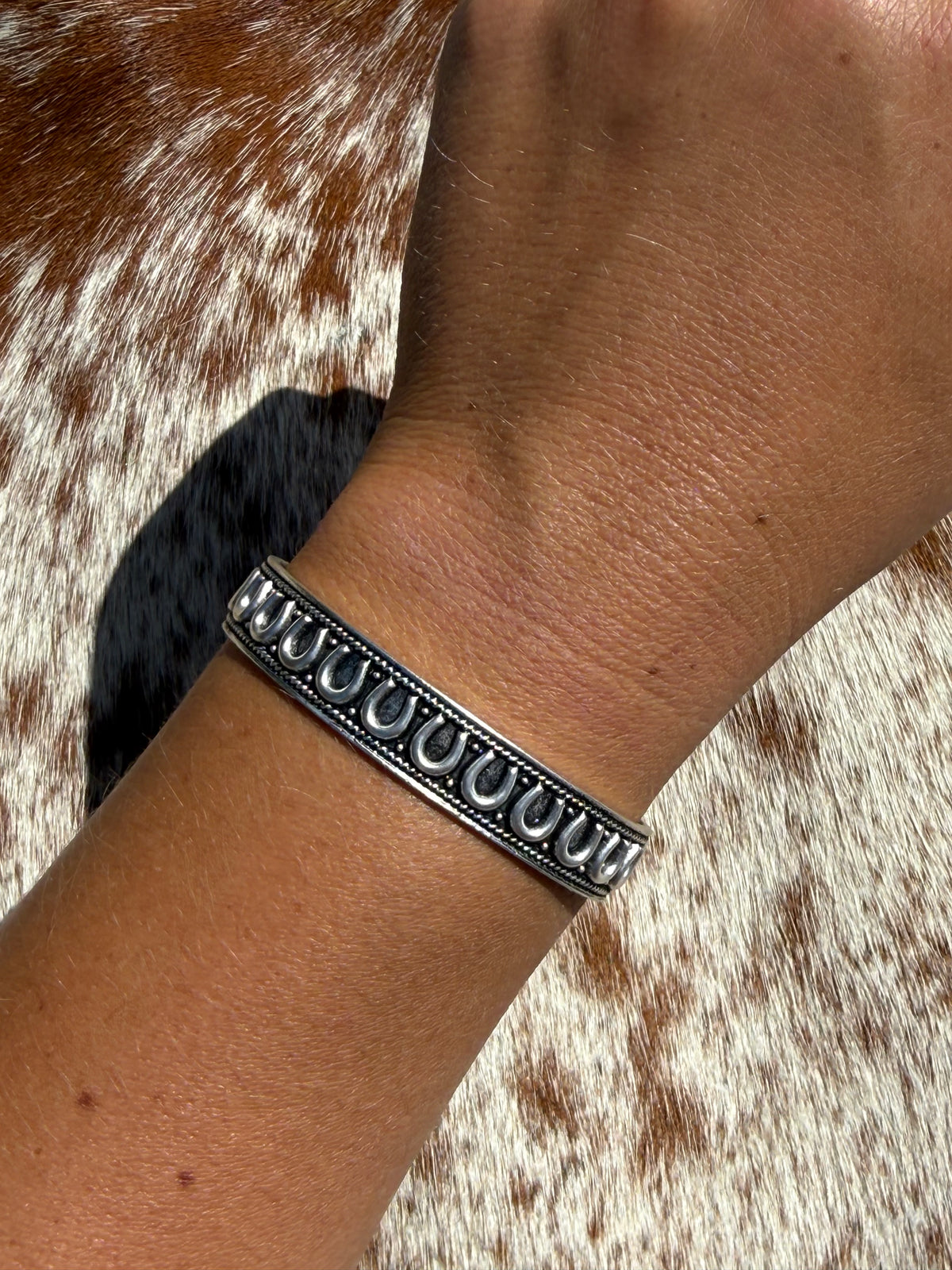 Horseshoe Cuff