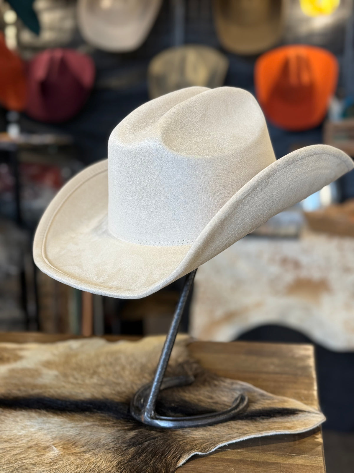 Basic Cowboy Hat / IVORY