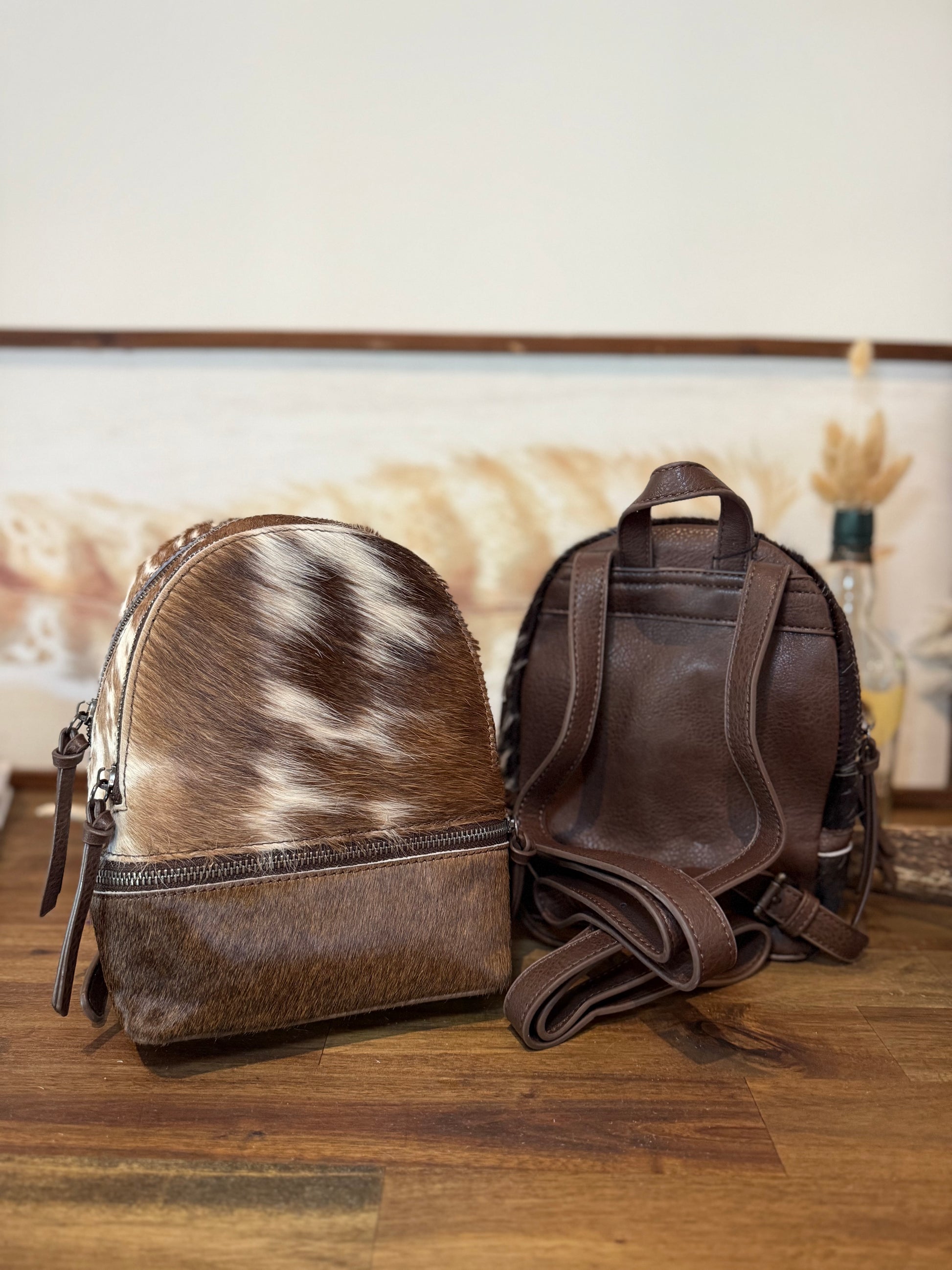 Trinity Ranch Mini Cowhide Back Pack / COFFEE #2