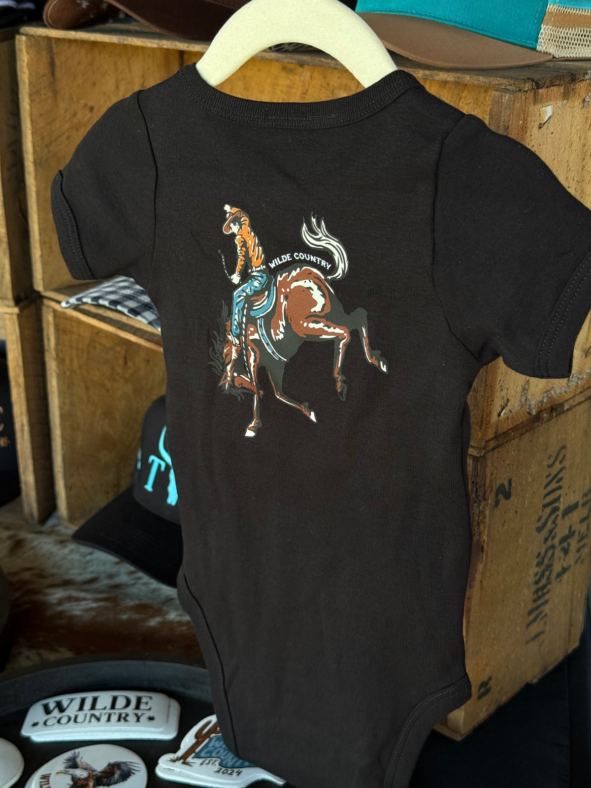 Wilde Country Onesie / SADDLE BRONC