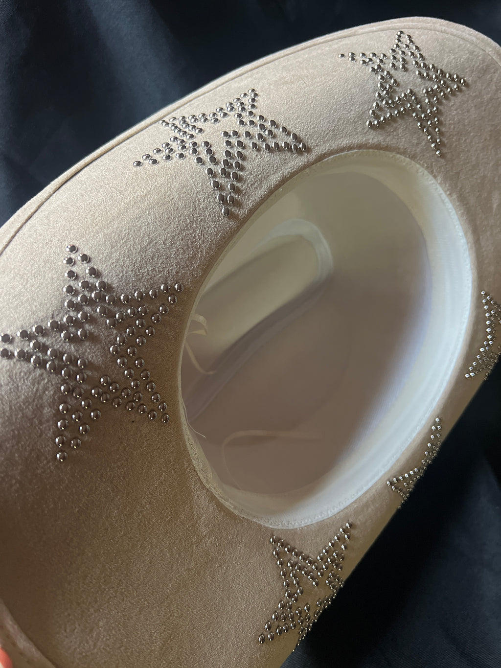 Star Struck Cowboy Hat / TAUPE