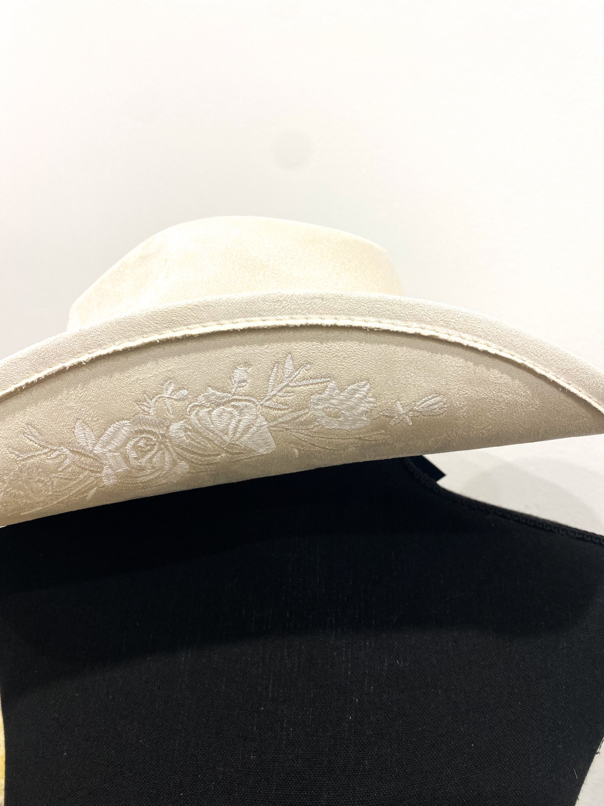 Langley Cowboy Hat / IVORY