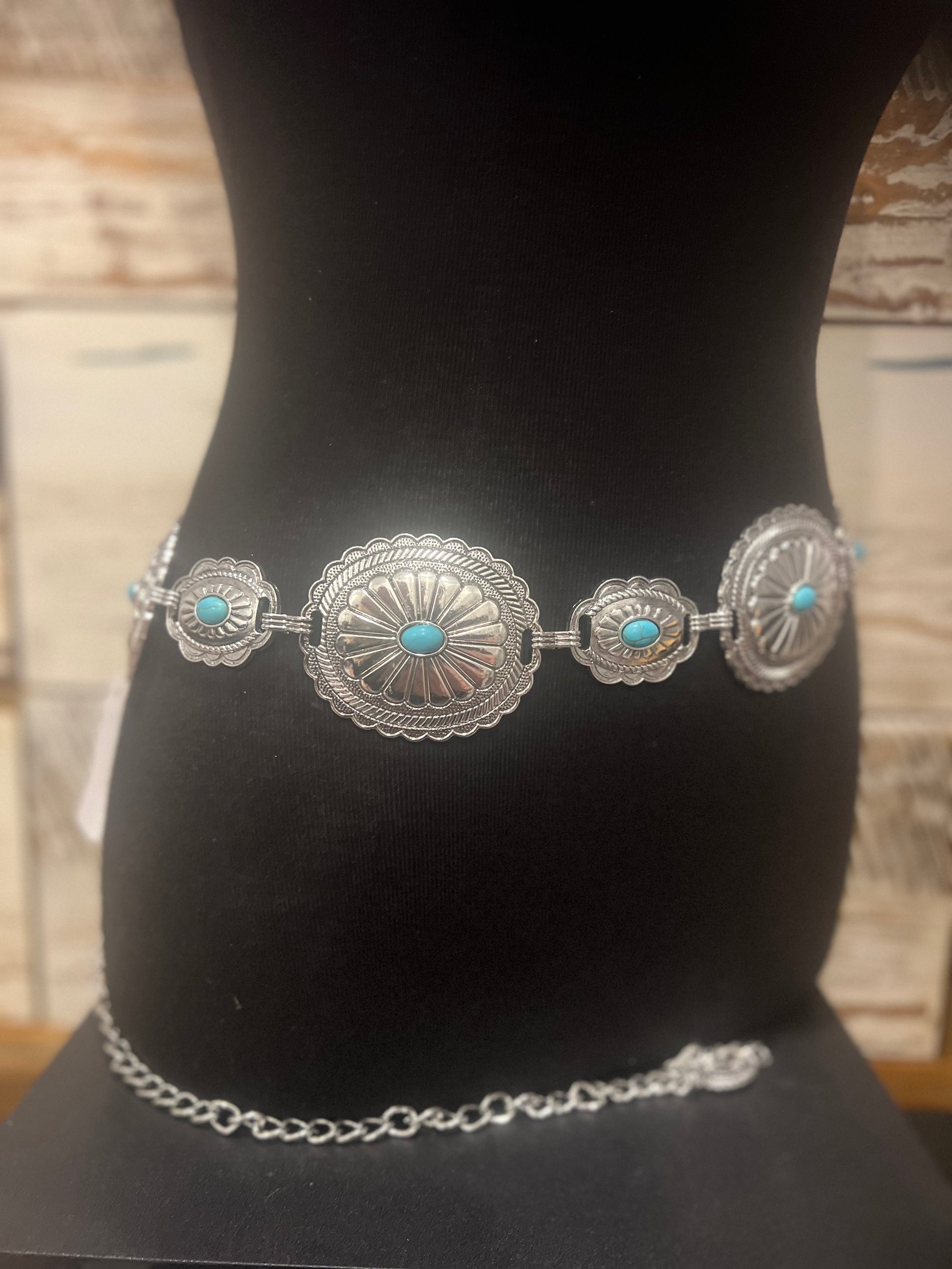 Sunburst Concho Chain Belt / SILVER