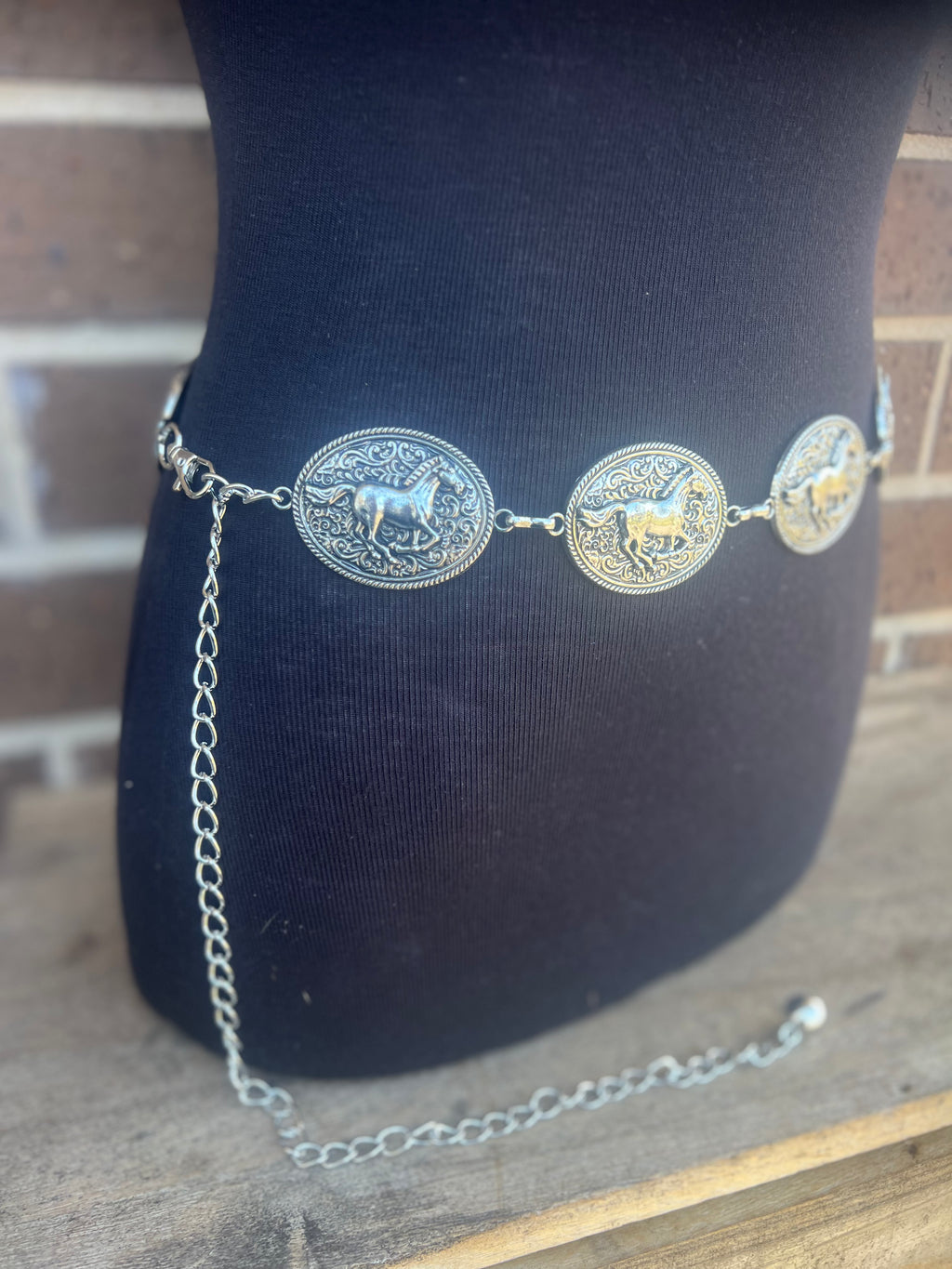 Mustang Concho Belt / Silver