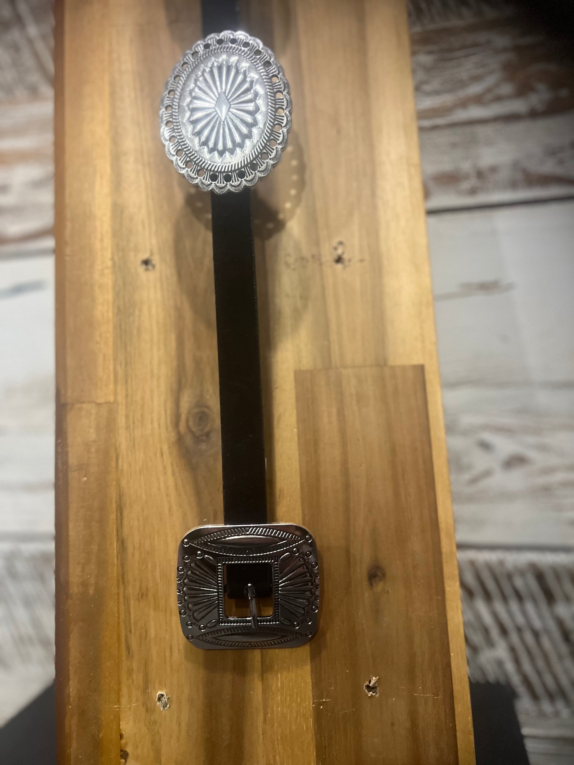 Western Concho Buckle Belt / SILVER