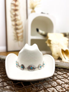 Concho Cowboy Hat / WHITE