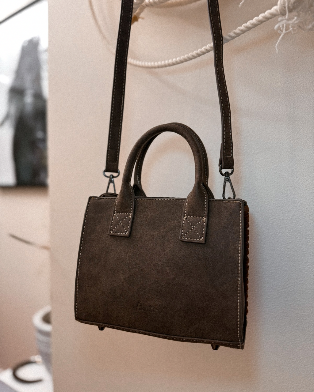 Maria Boot Stitch Tote / BROWN