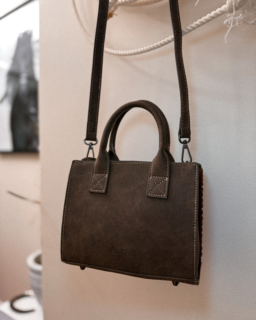 Maria Boot Stitch Tote / BROWN