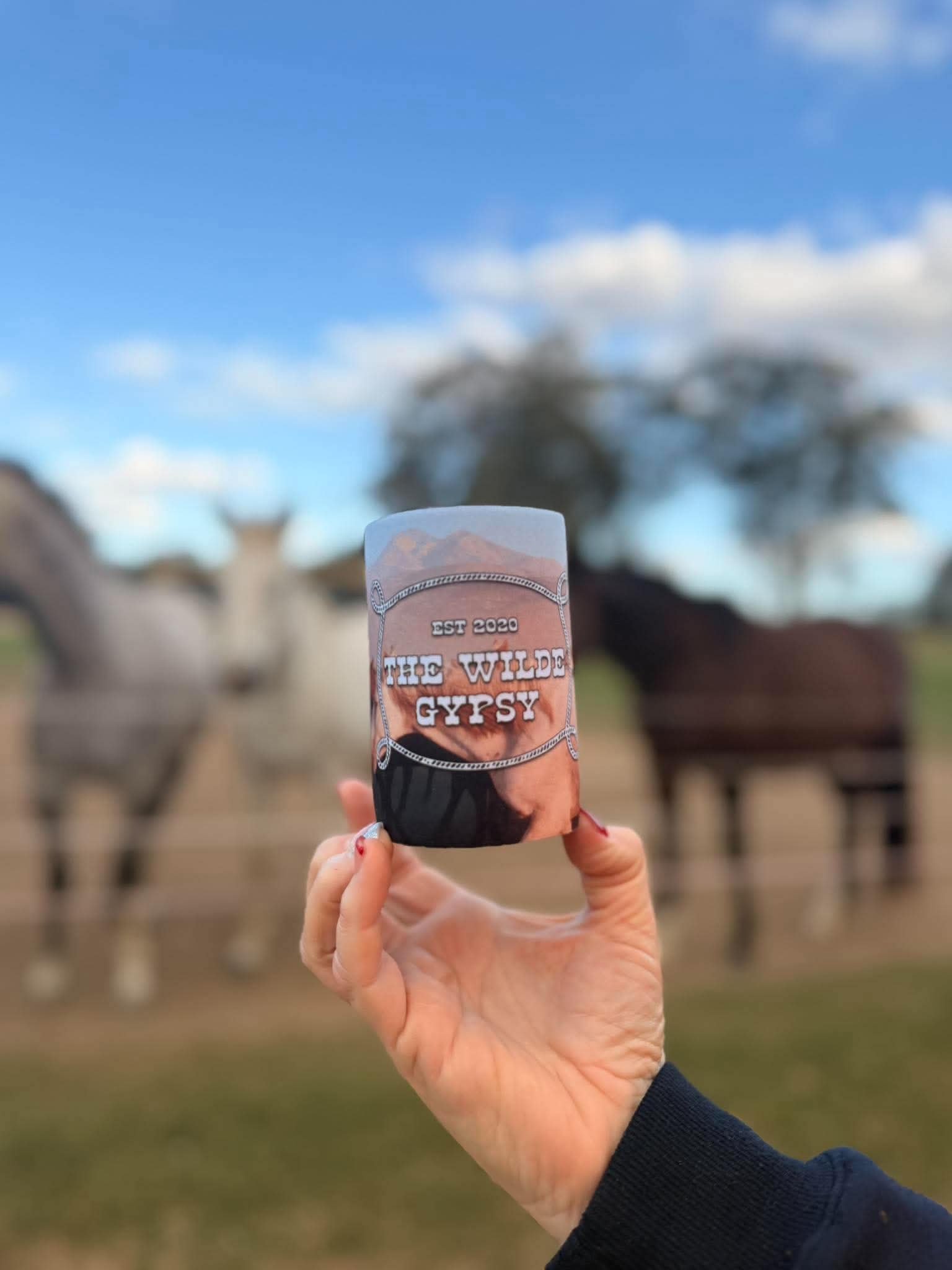 TWG Stubby Holder / HORSES
