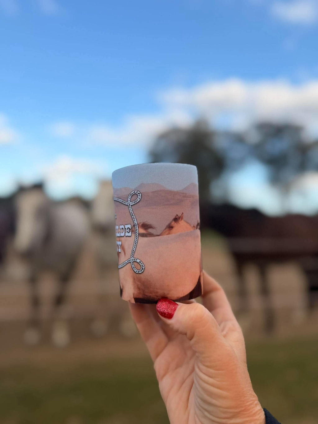 TWG Stubby Holder / HORSES