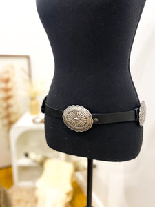 Most Wanted Concho Belt / BLACK